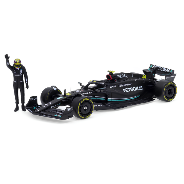 Miniatura Fórmula 1 Mercedes-AMG F1 W14 1:18 + Piloto Lewis Hamilton #44