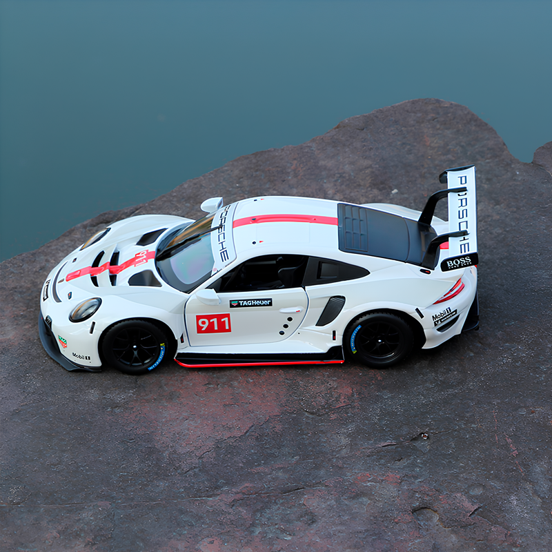 Miniatura Porsche 911 RSR WEC em Metal 1:18