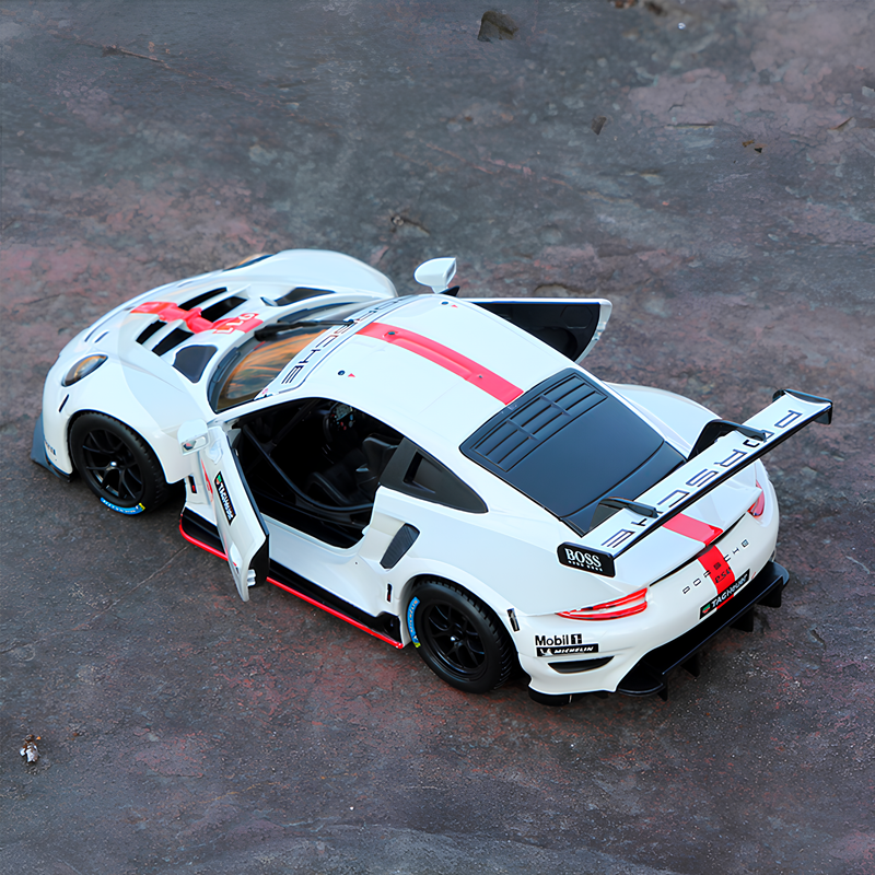 Miniatura Porsche 911 RSR WEC em Metal 1:18