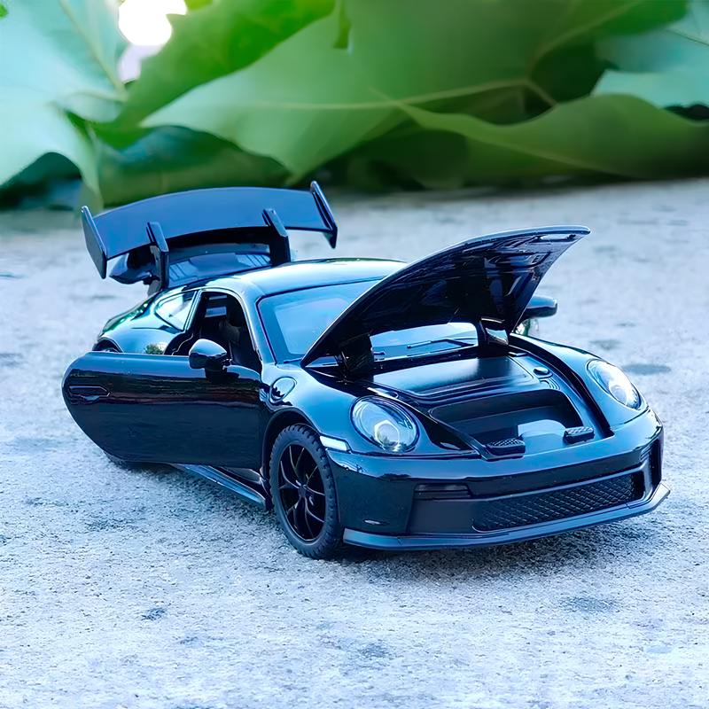 Miniatura Porsche 911 GT3 Preta em Metal 1:18