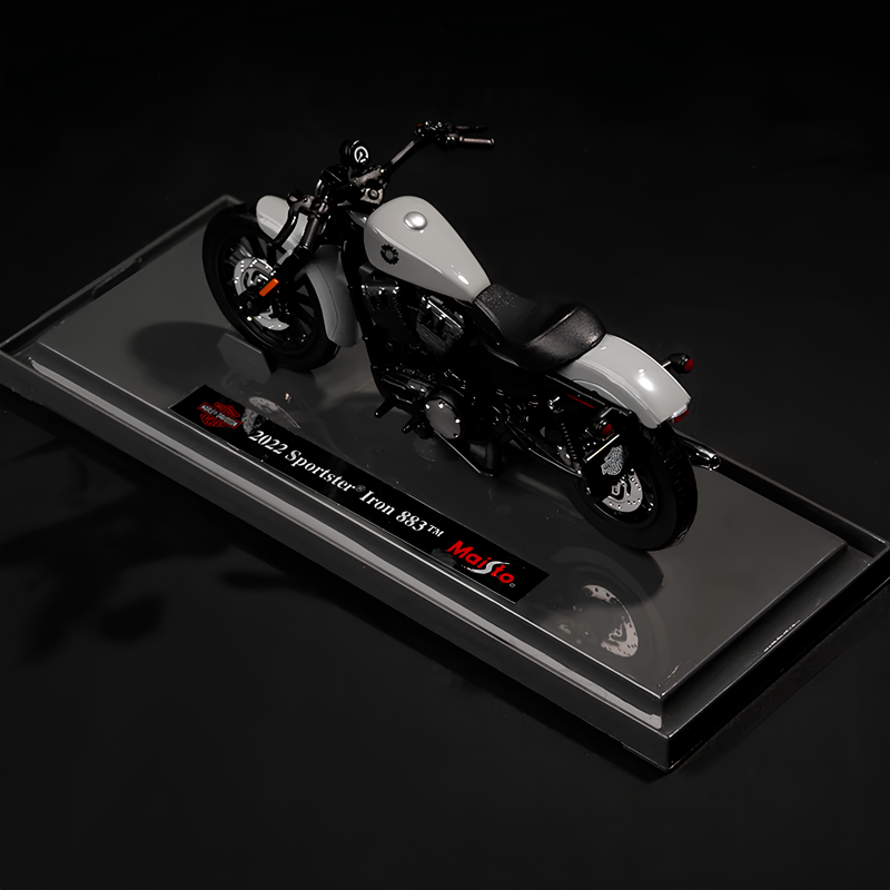 Miniatura Harley-Davidson Sportster Iron 883 2022 1:18