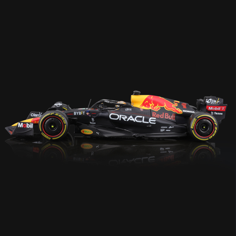 Fórmula 1™ Miniatura 1:18 Red Bull Racing Temporada 2022