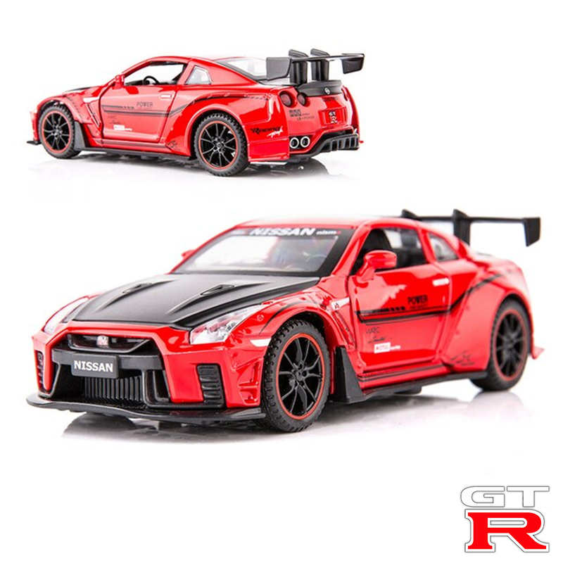 Nissan GTR R35 Miniatura 1:18